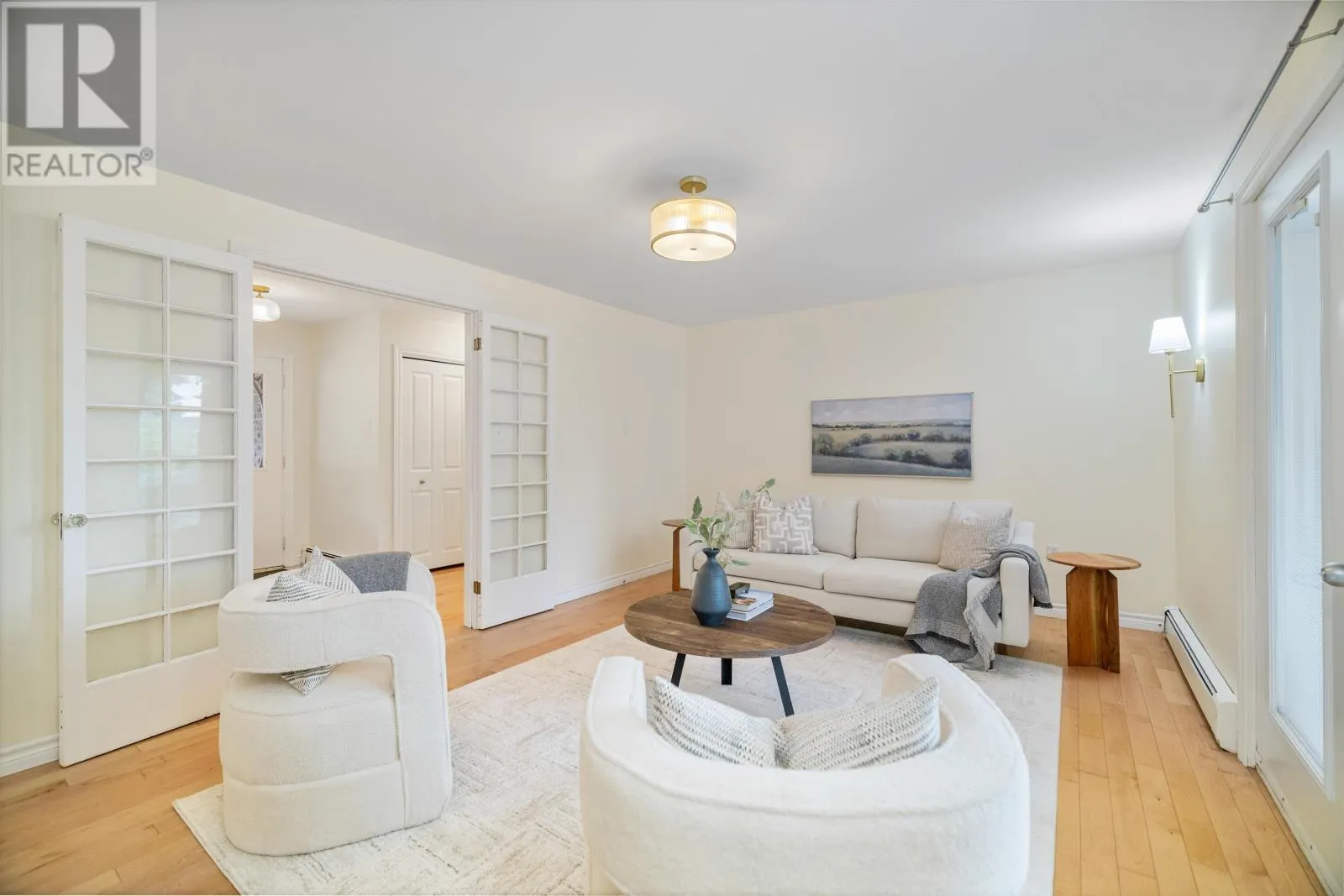 10 Emerald Drive