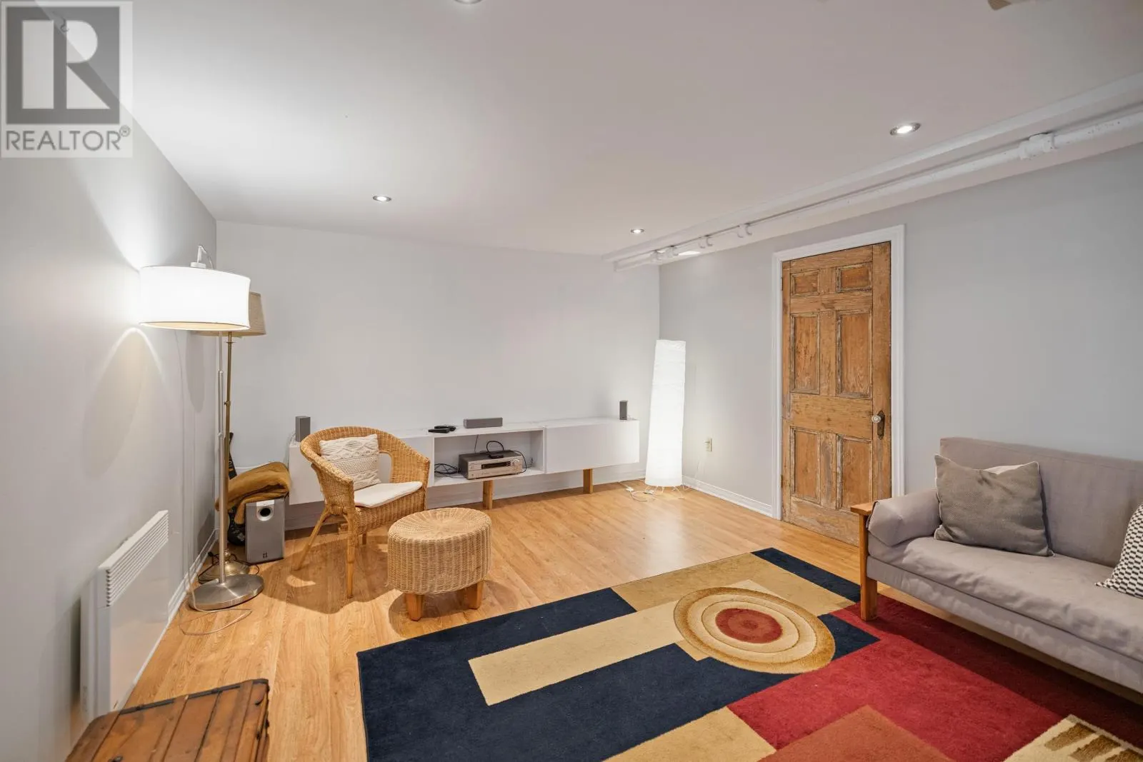 84 McGill Avenue