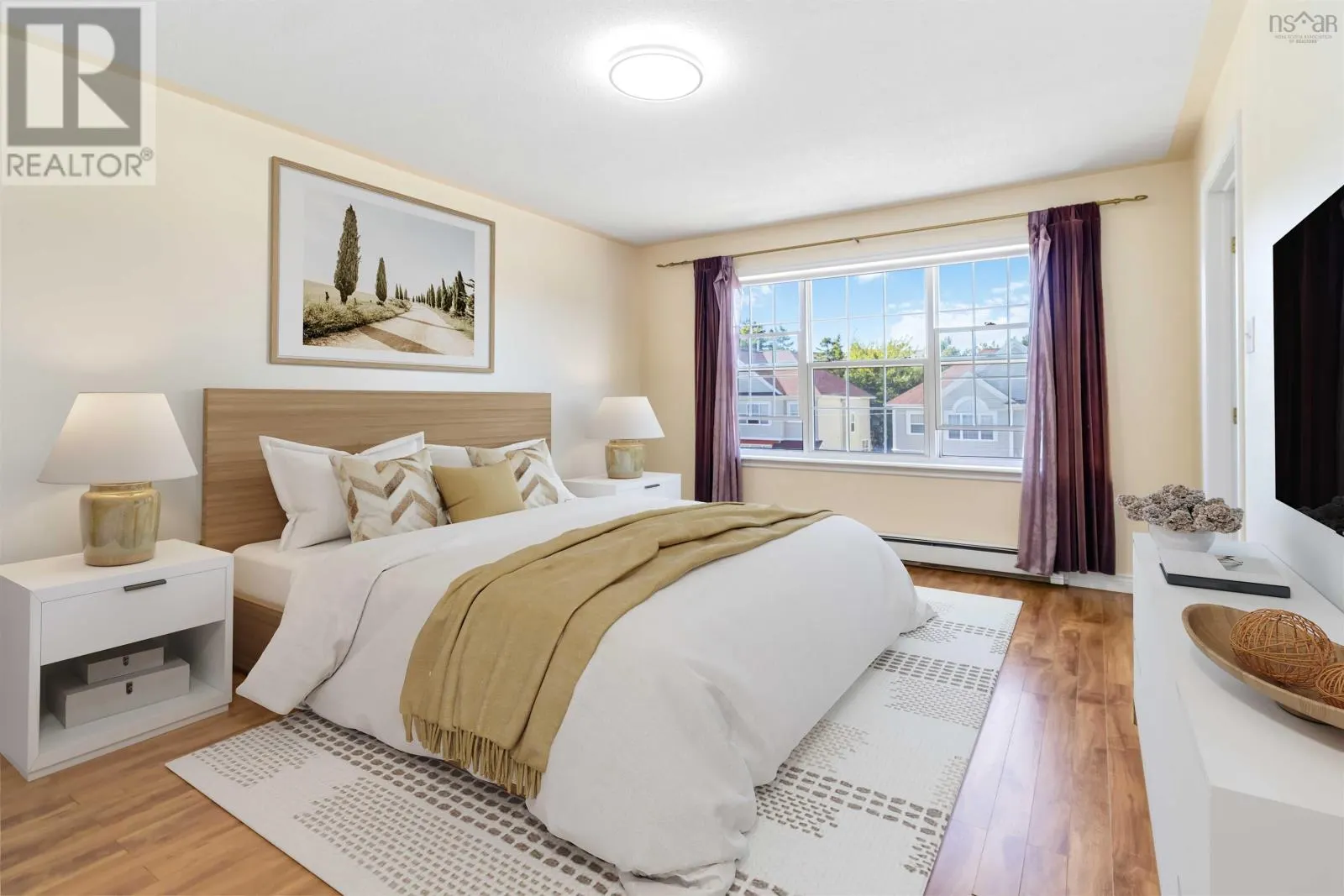 2 Rosehurst Close