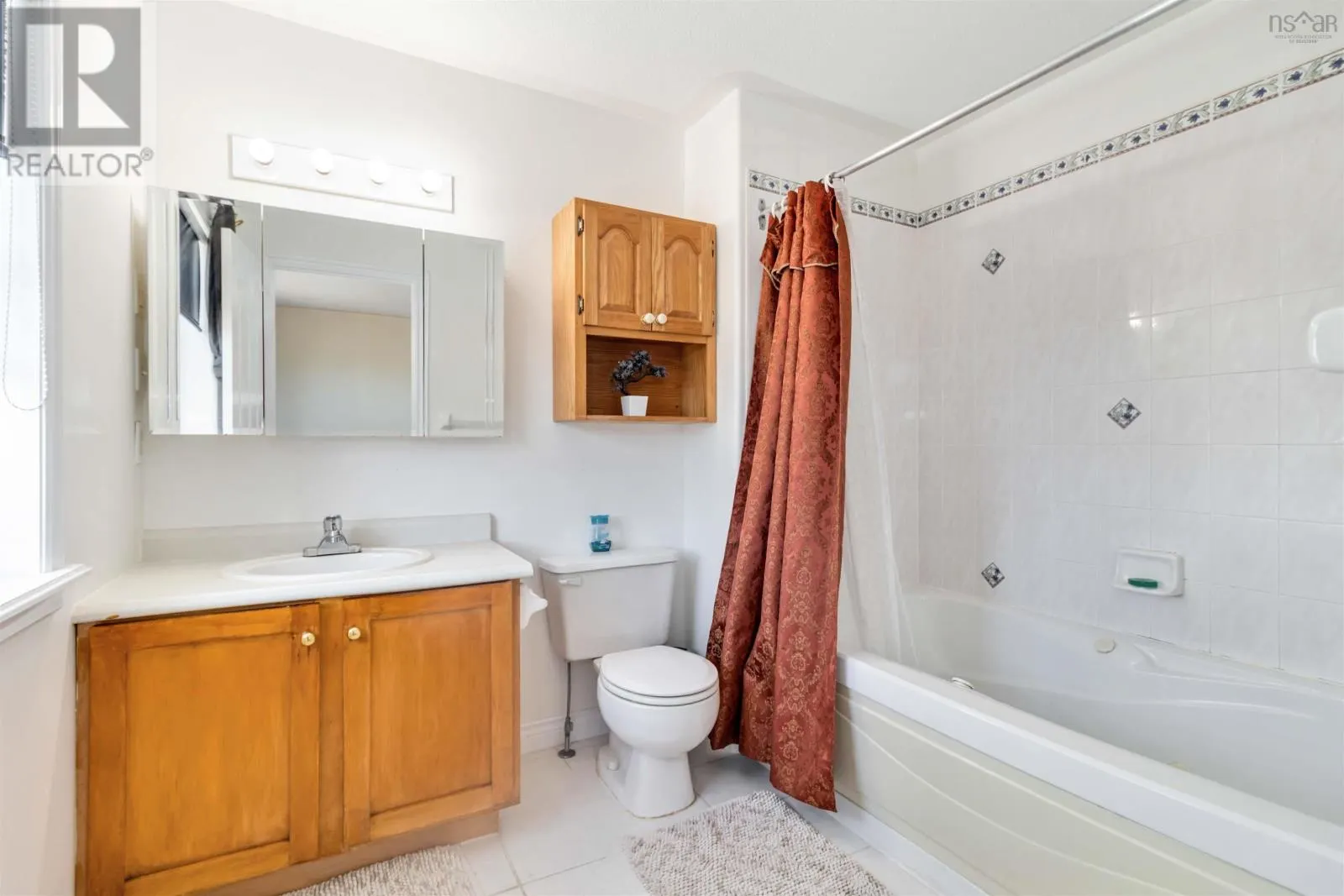 2 Rosehurst Close