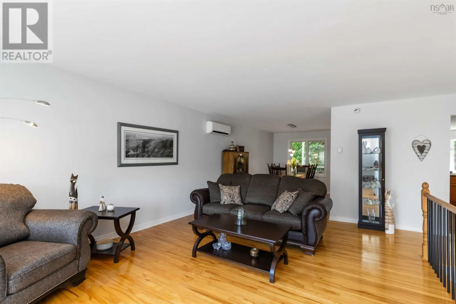 42 P Thomas Drive