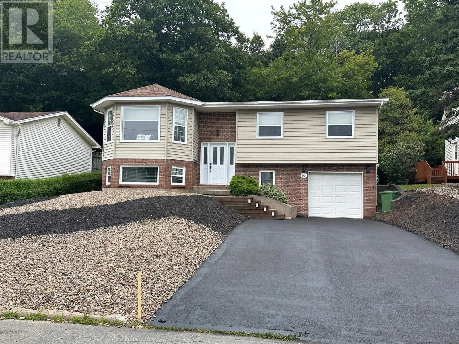 42 P Thomas Drive