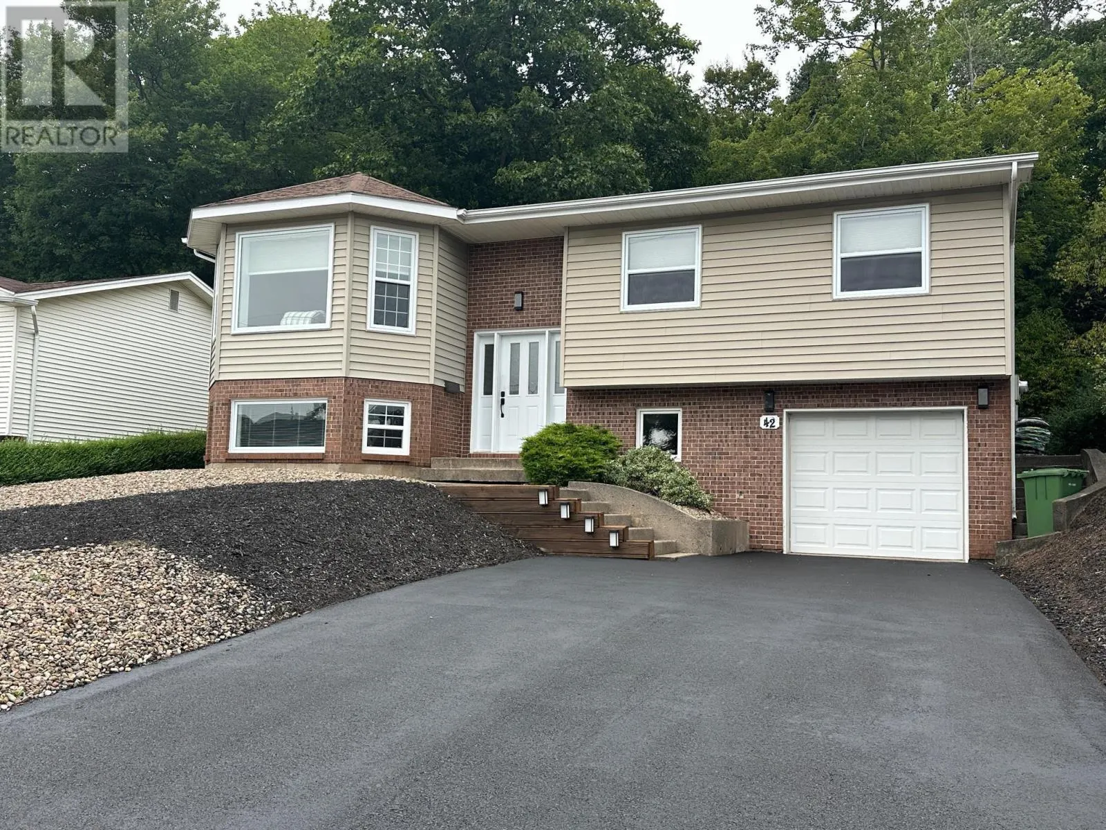 42 P Thomas Drive