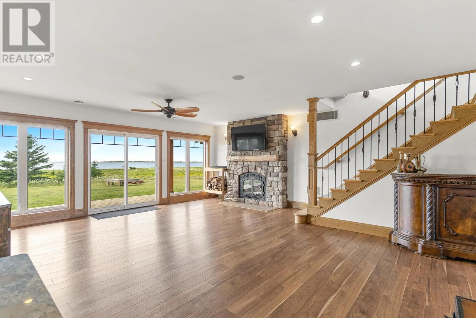 127 Sailors Lane