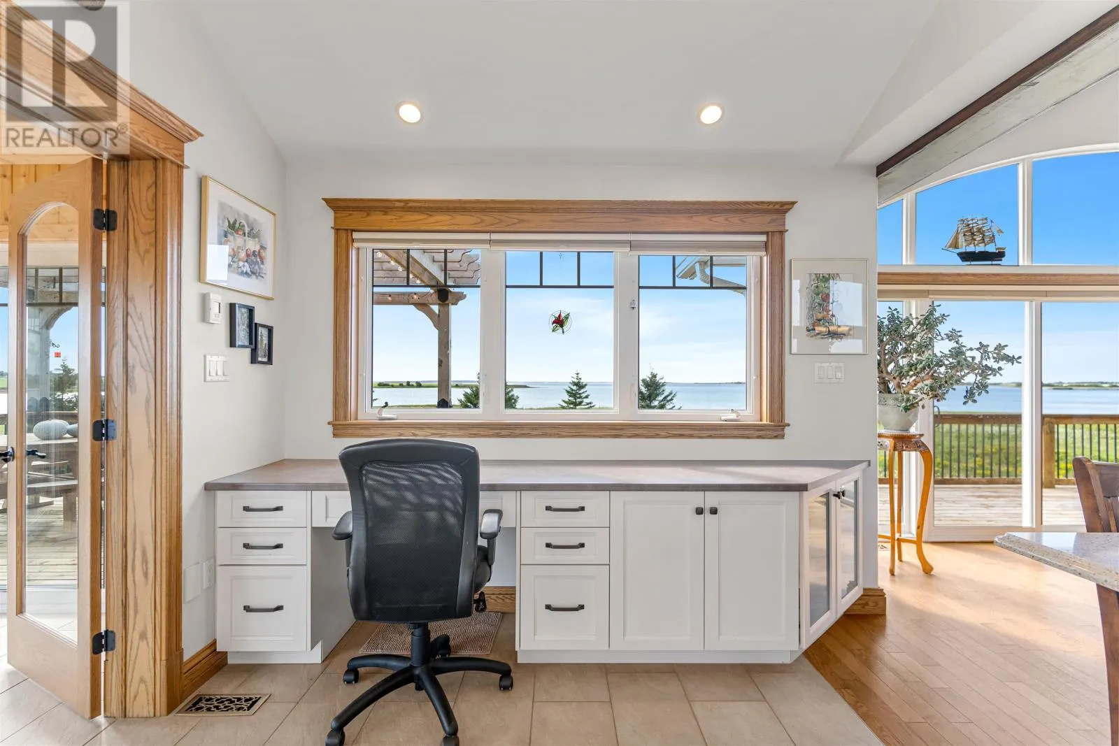 127 Sailors Lane