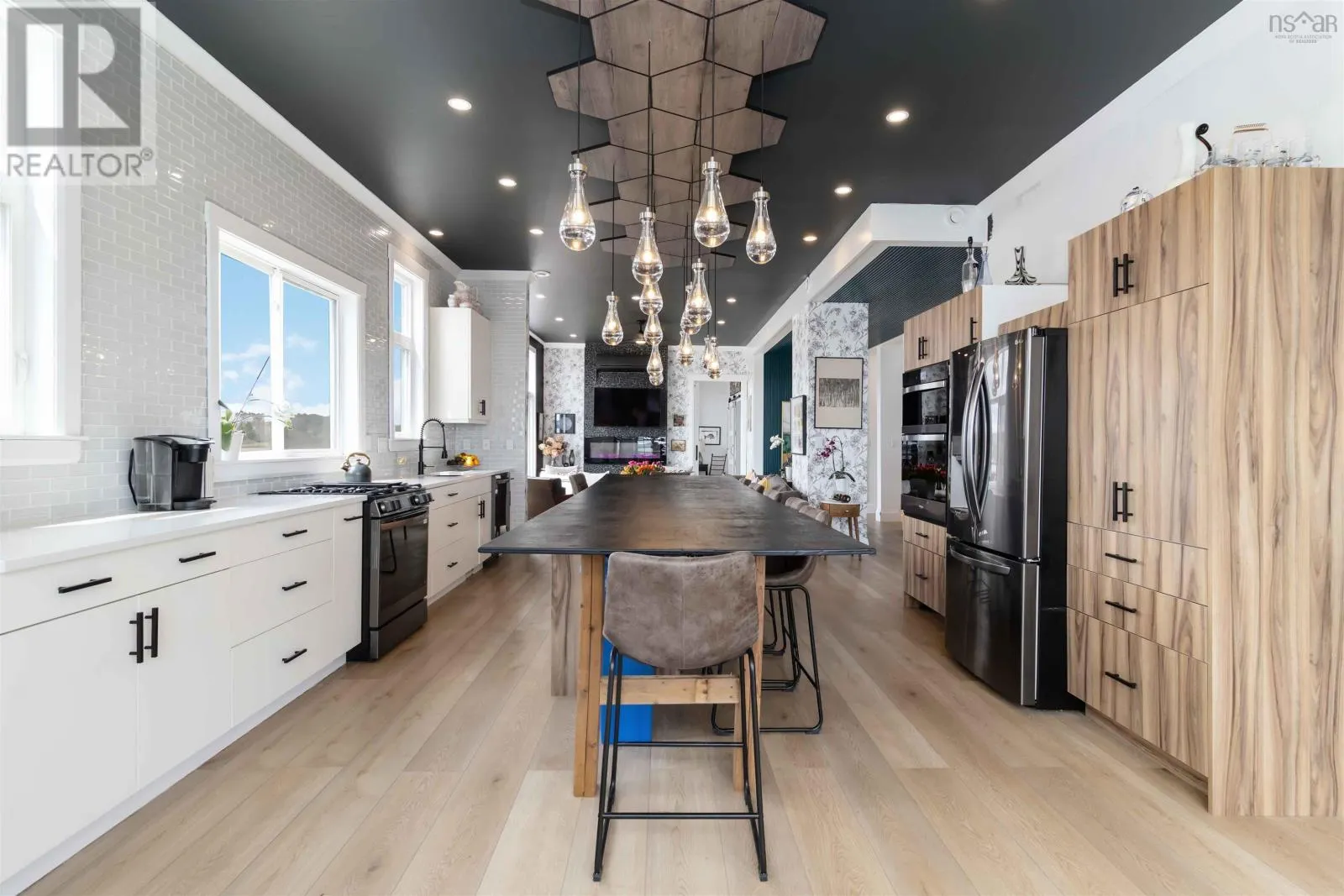 5 693 Masons Beach Road