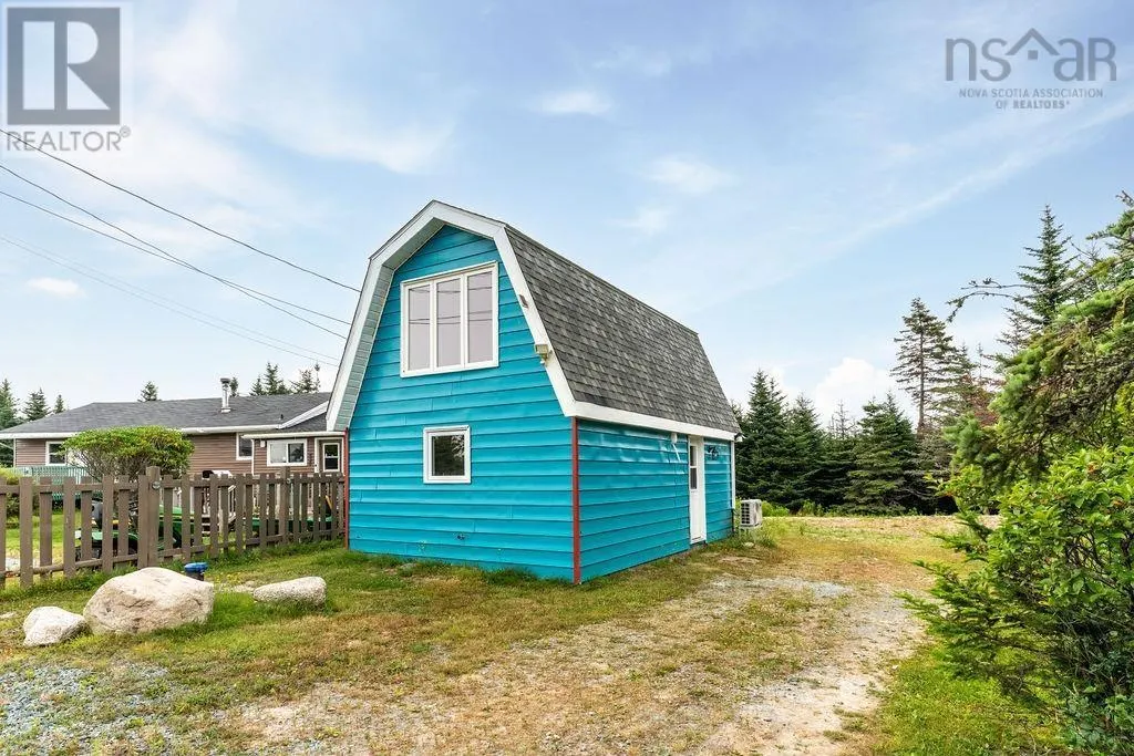 2137B East Petpeswick Road