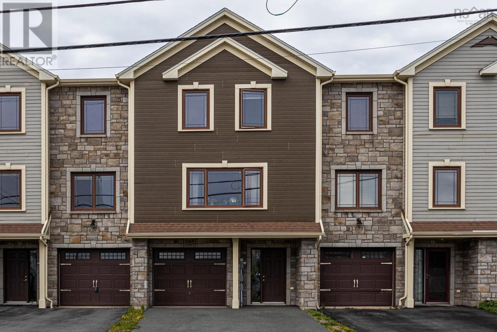 205 Transom Drive