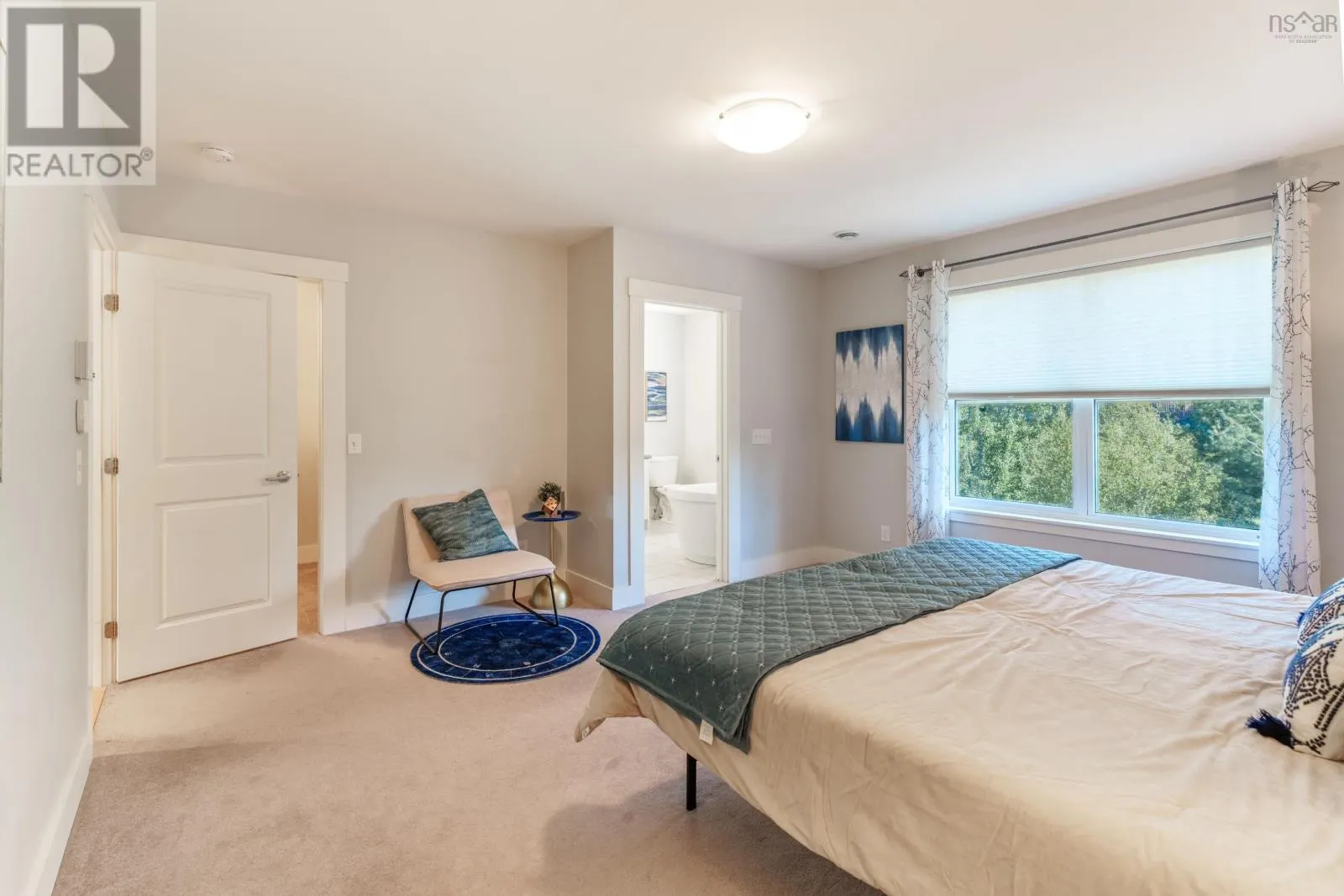 208 Capstone Crescent