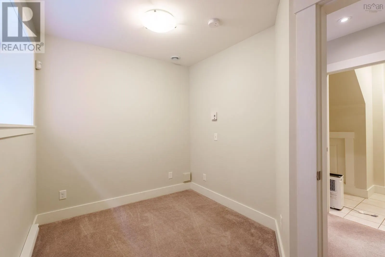 208 Capstone Crescent