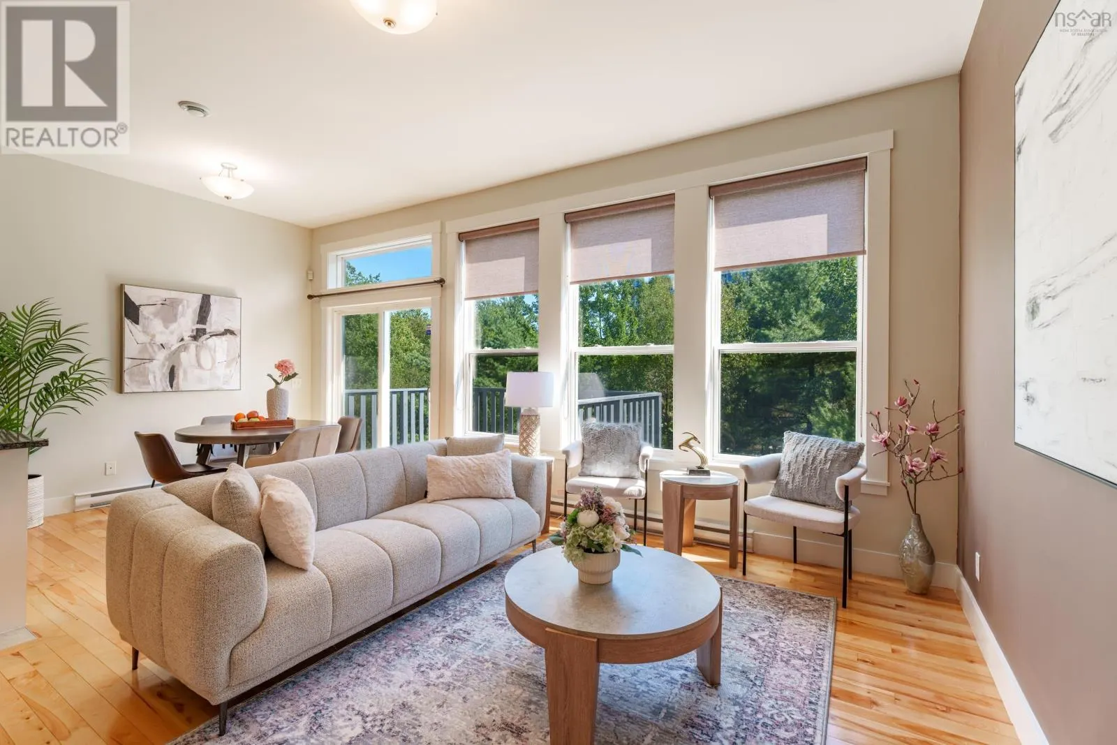 208 Capstone Crescent