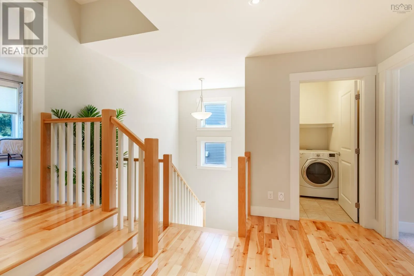 208 Capstone Crescent