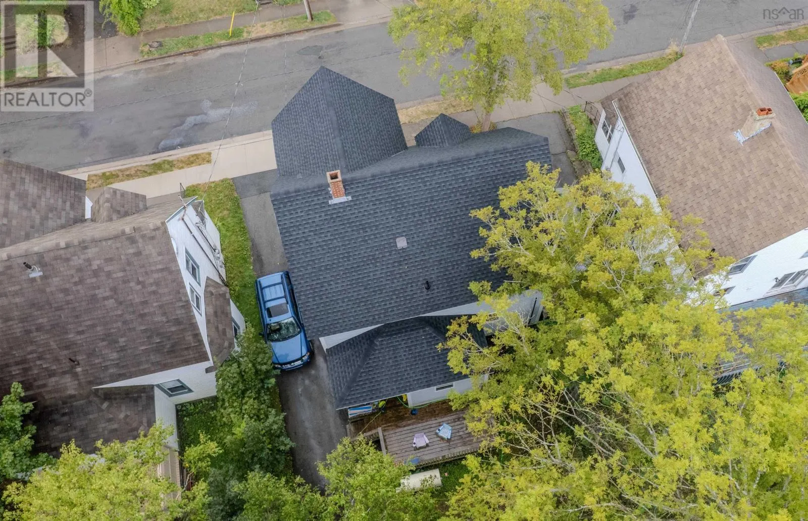 443 Bentinck Street
