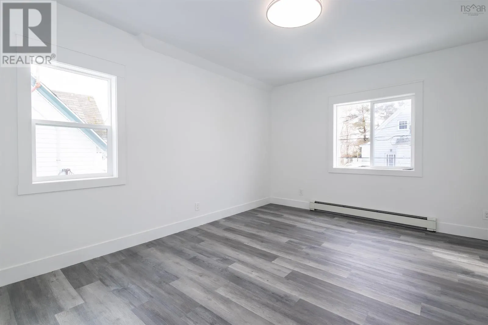 443 Bentinck Street