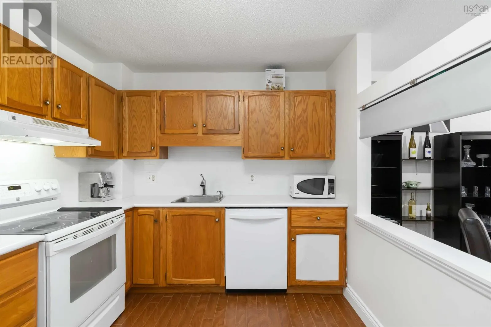 7 73 Collins Grove|Dartmouth