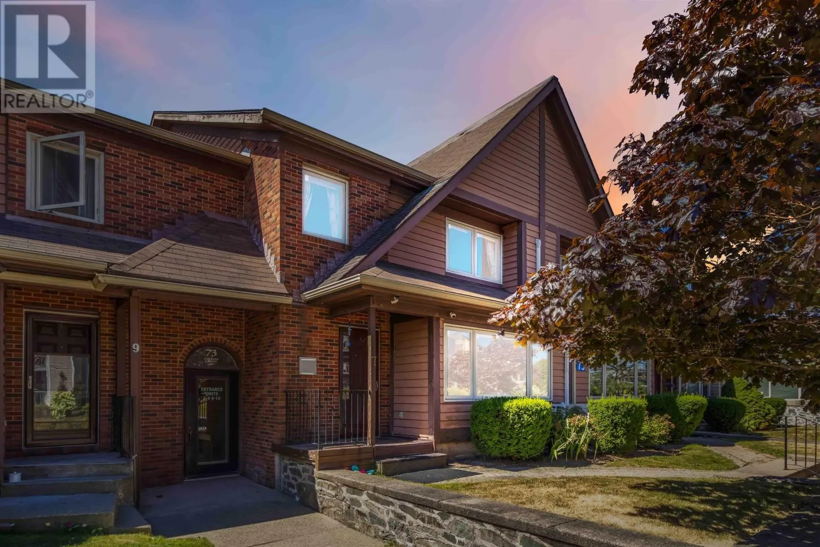 7 73 Collins Grove|Dartmouth