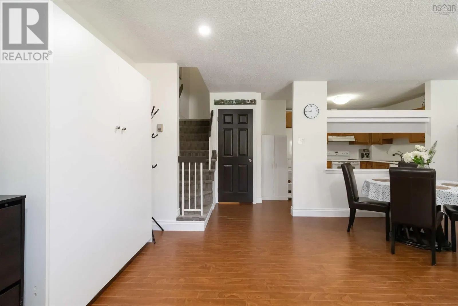 7 73 Collins Grove|Dartmouth