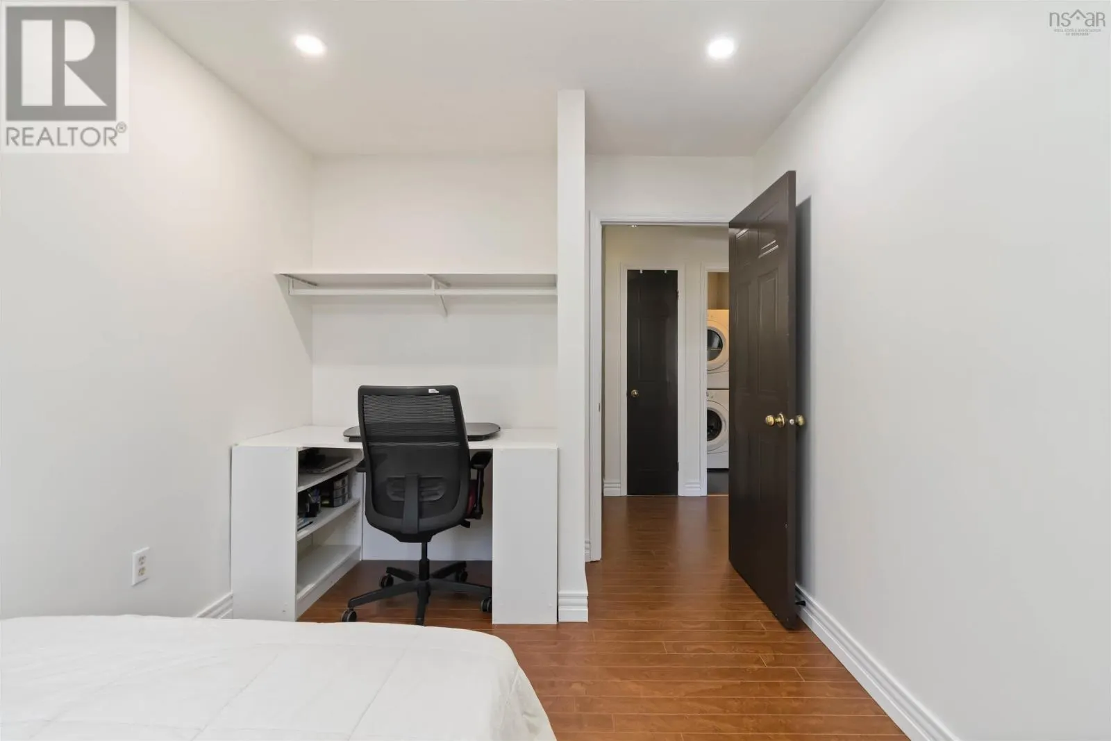 7 73 Collins Grove|Dartmouth