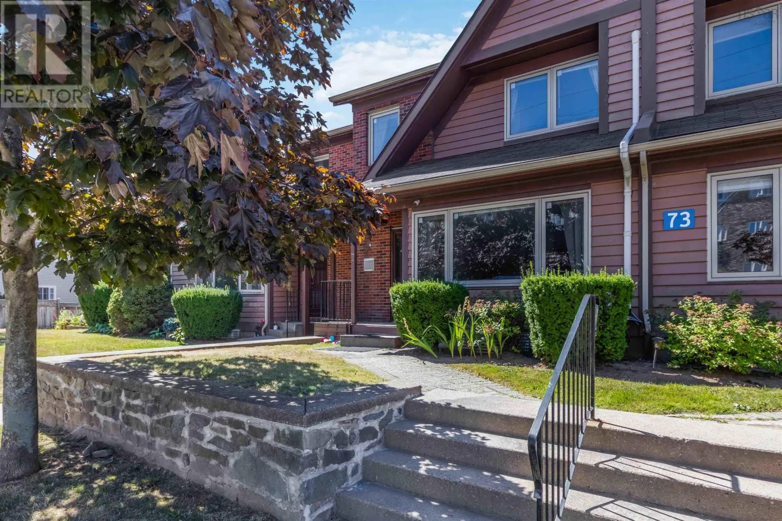 7 73 Collins Grove|Dartmouth