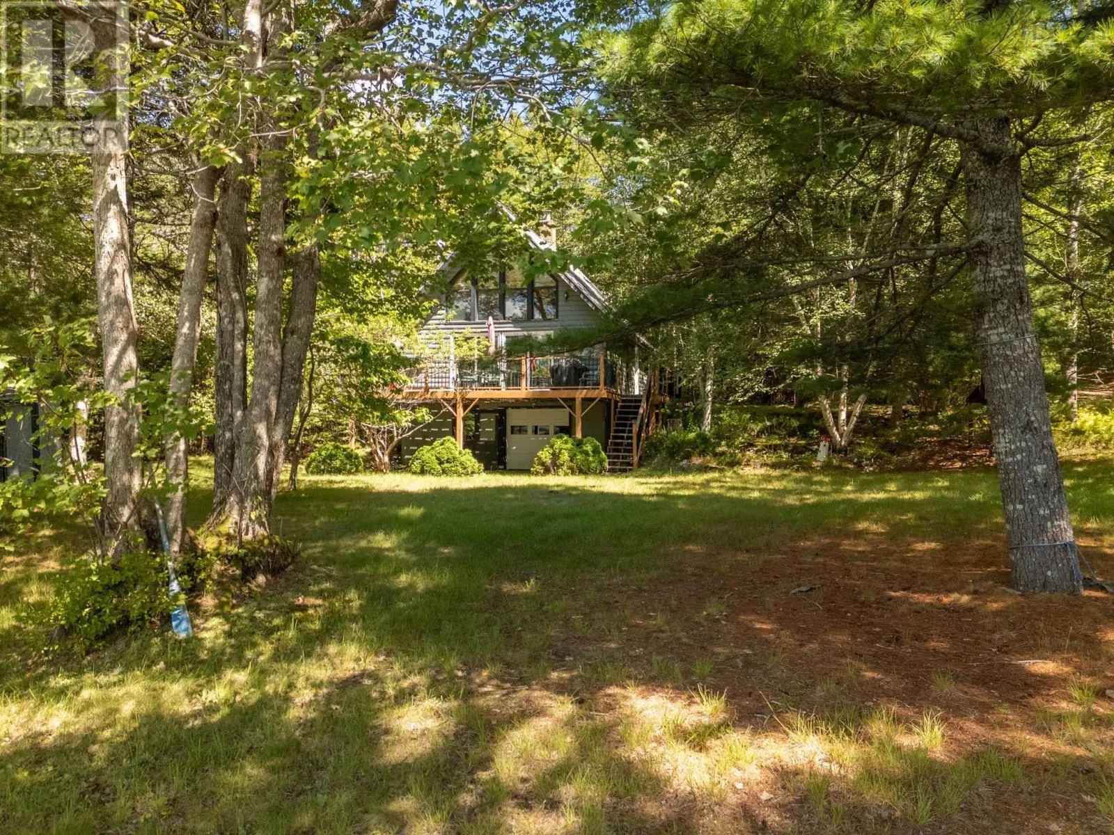 102 Third Lake Point Road