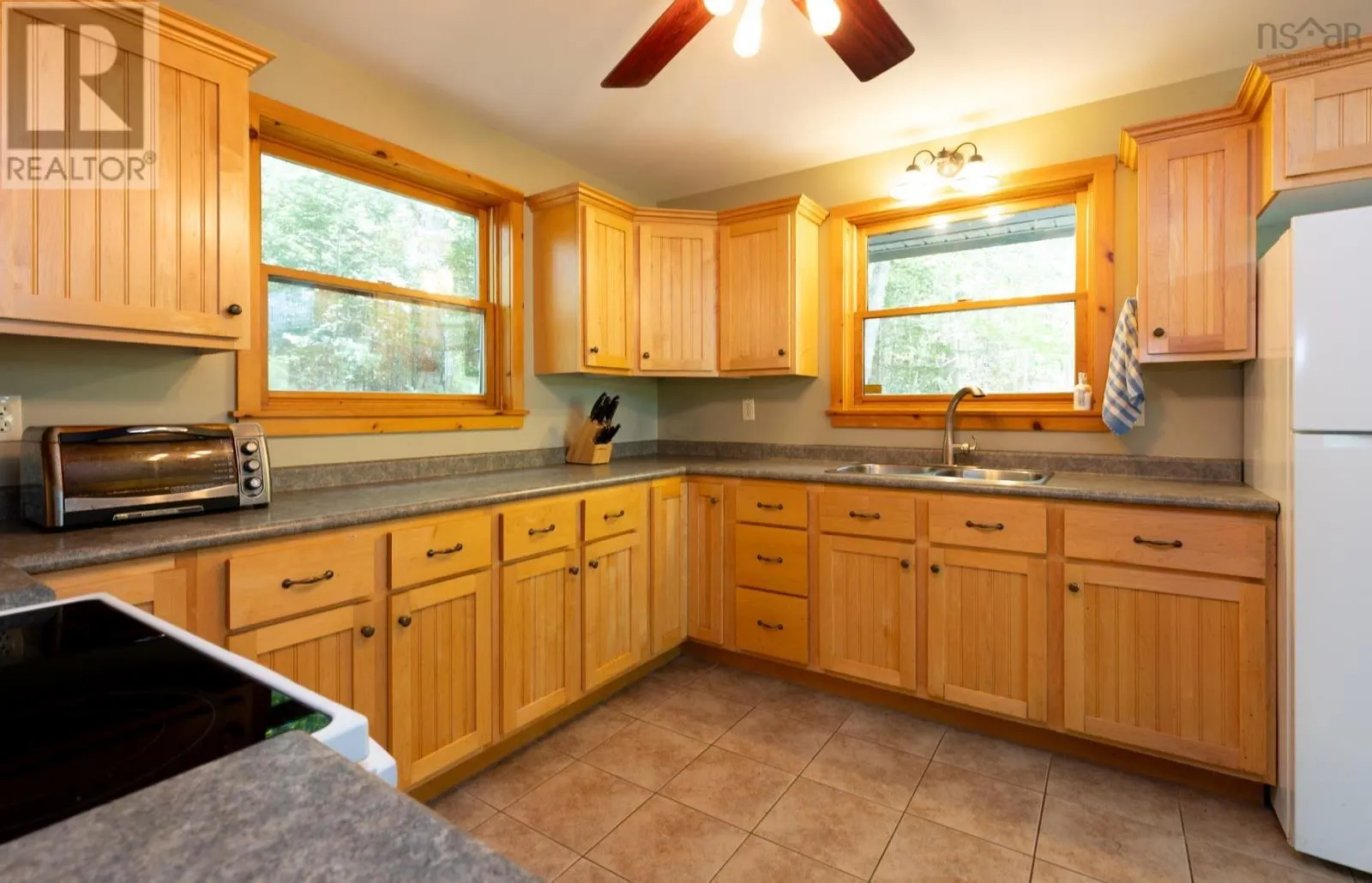 102 Third Lake Point Road
