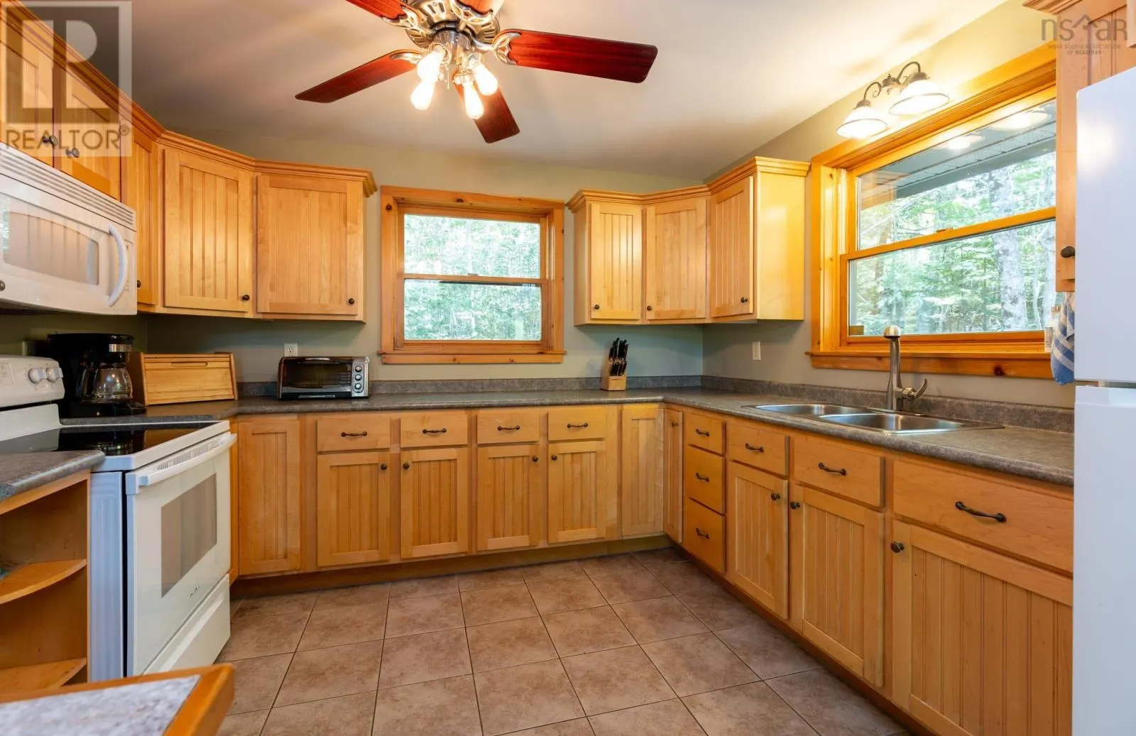 102 Third Lake Point Road