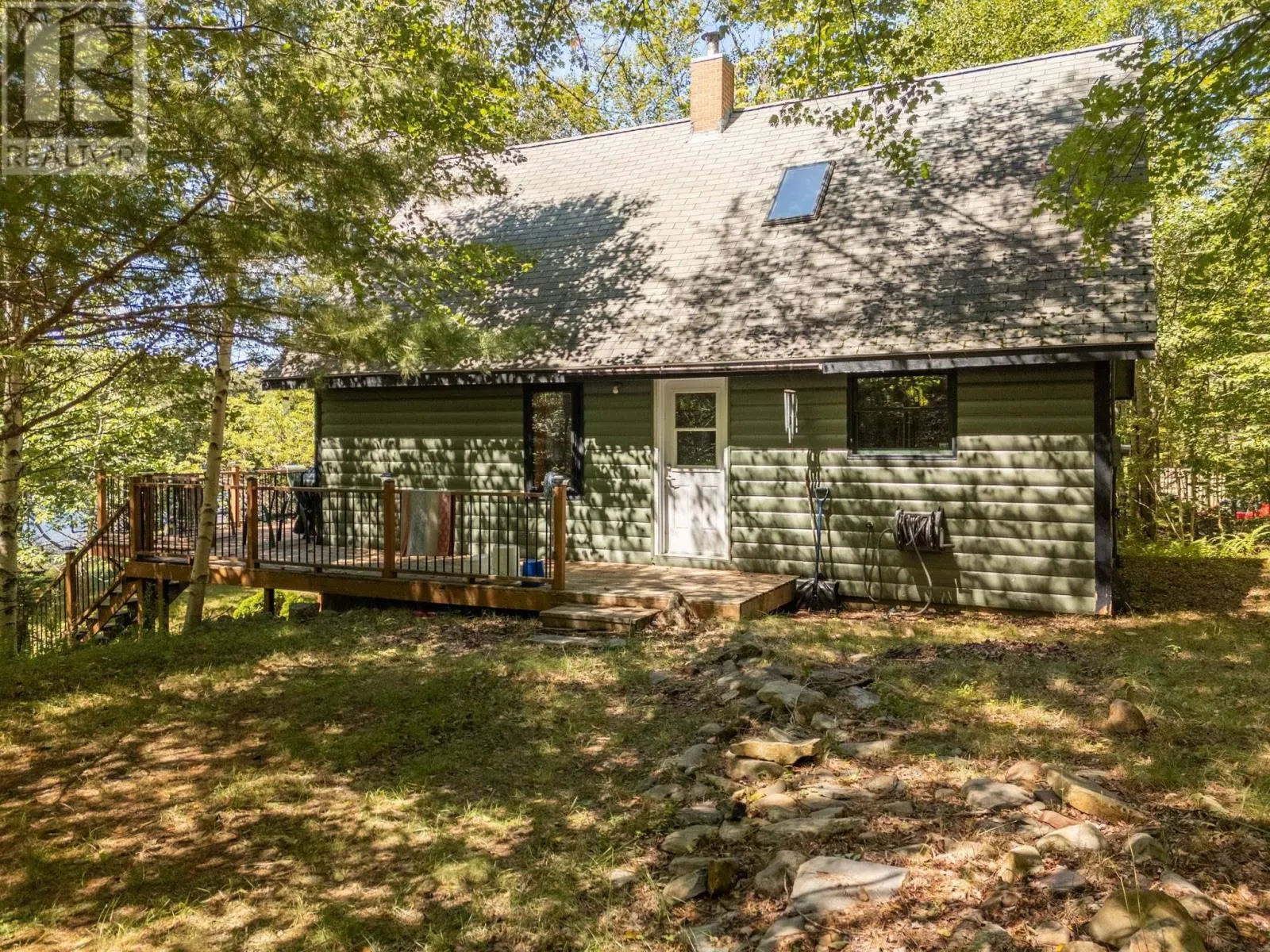 102 Third Lake Point Road