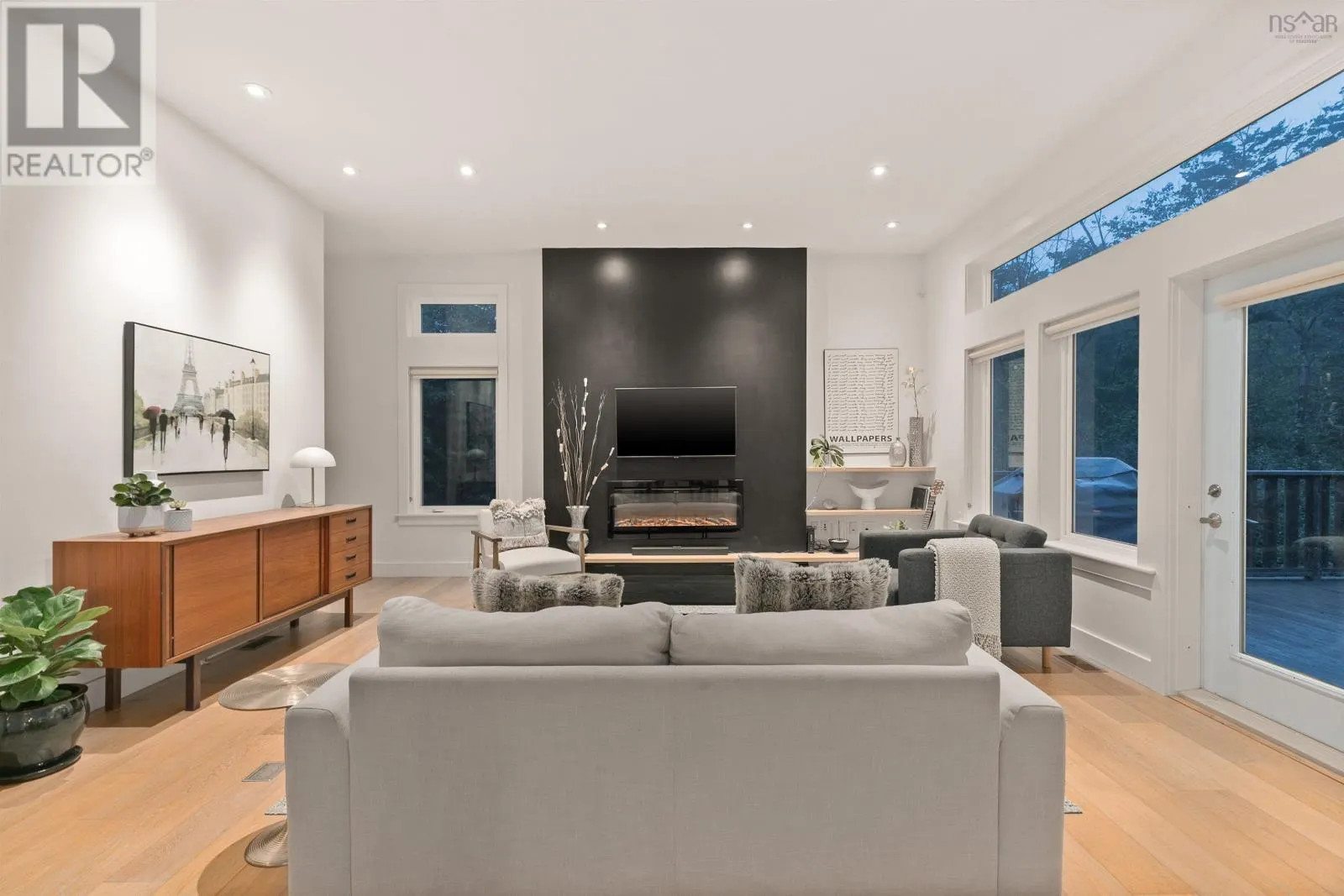238 Hillsboro Drive