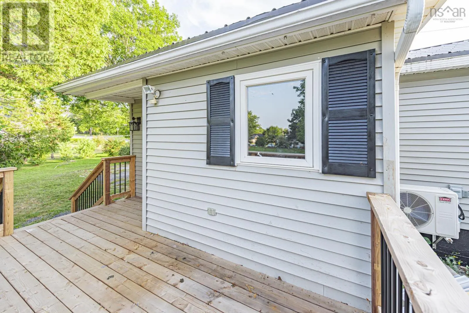 21 Grandview Avenue
