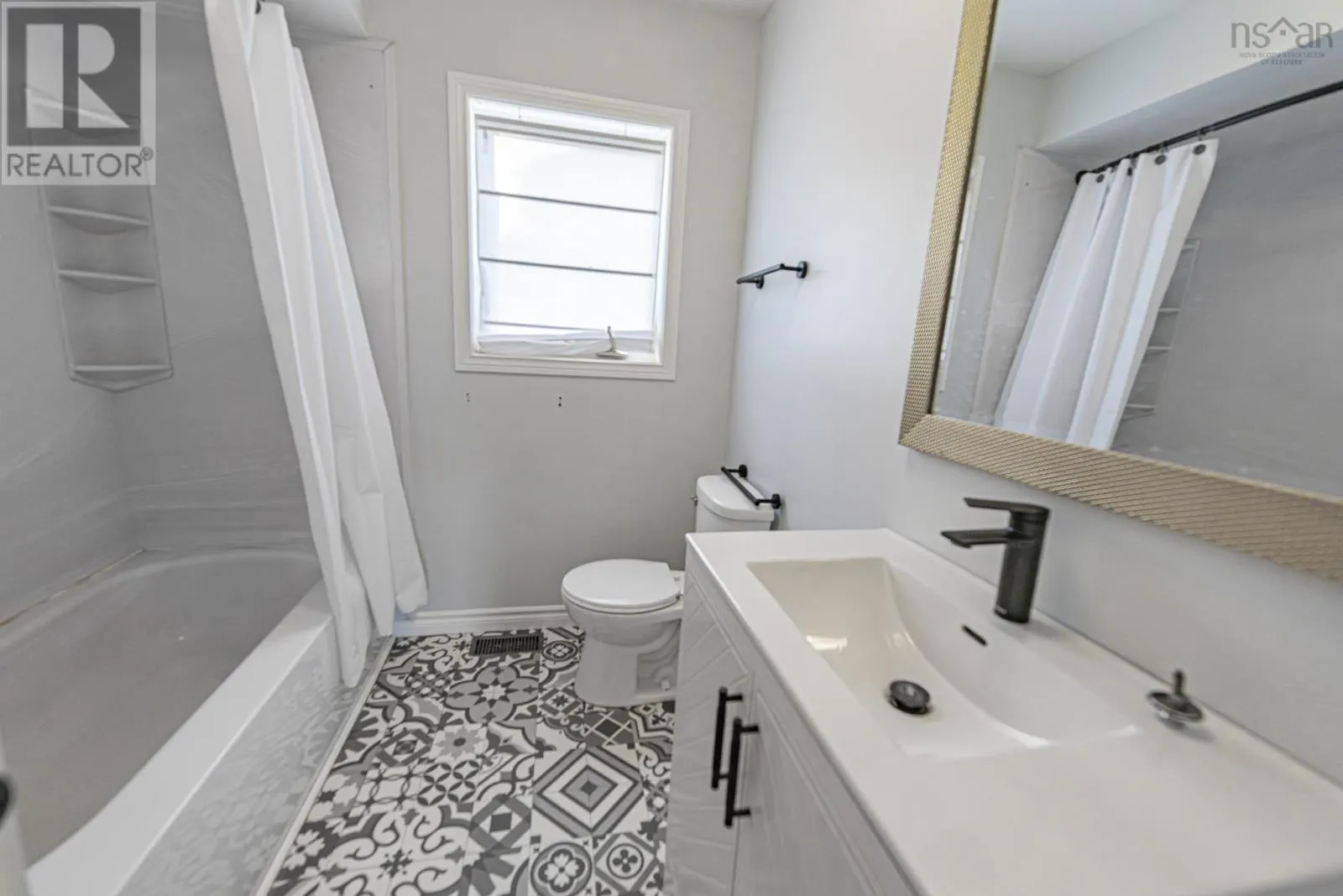 21 Grandview Avenue