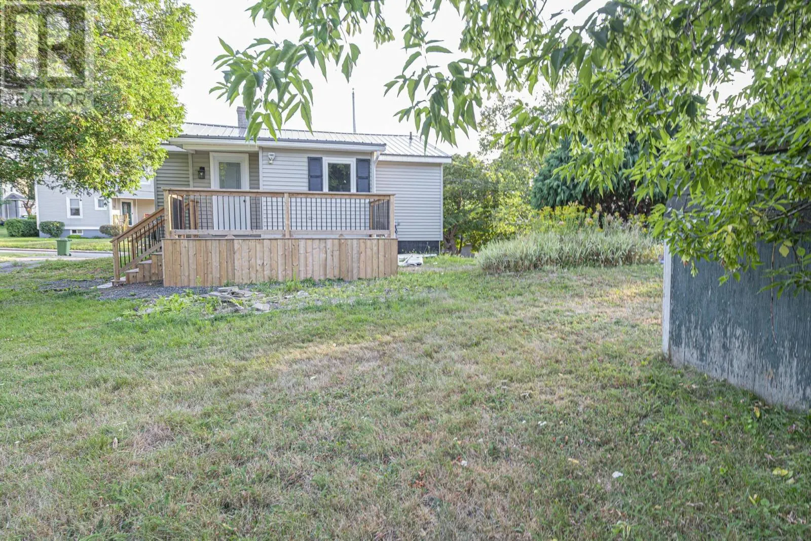 21 Grandview Avenue