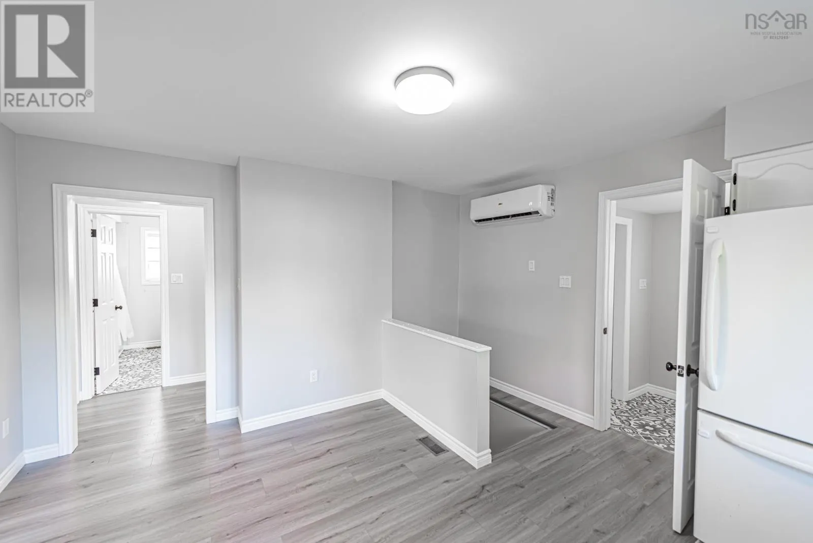 21 Grandview Avenue