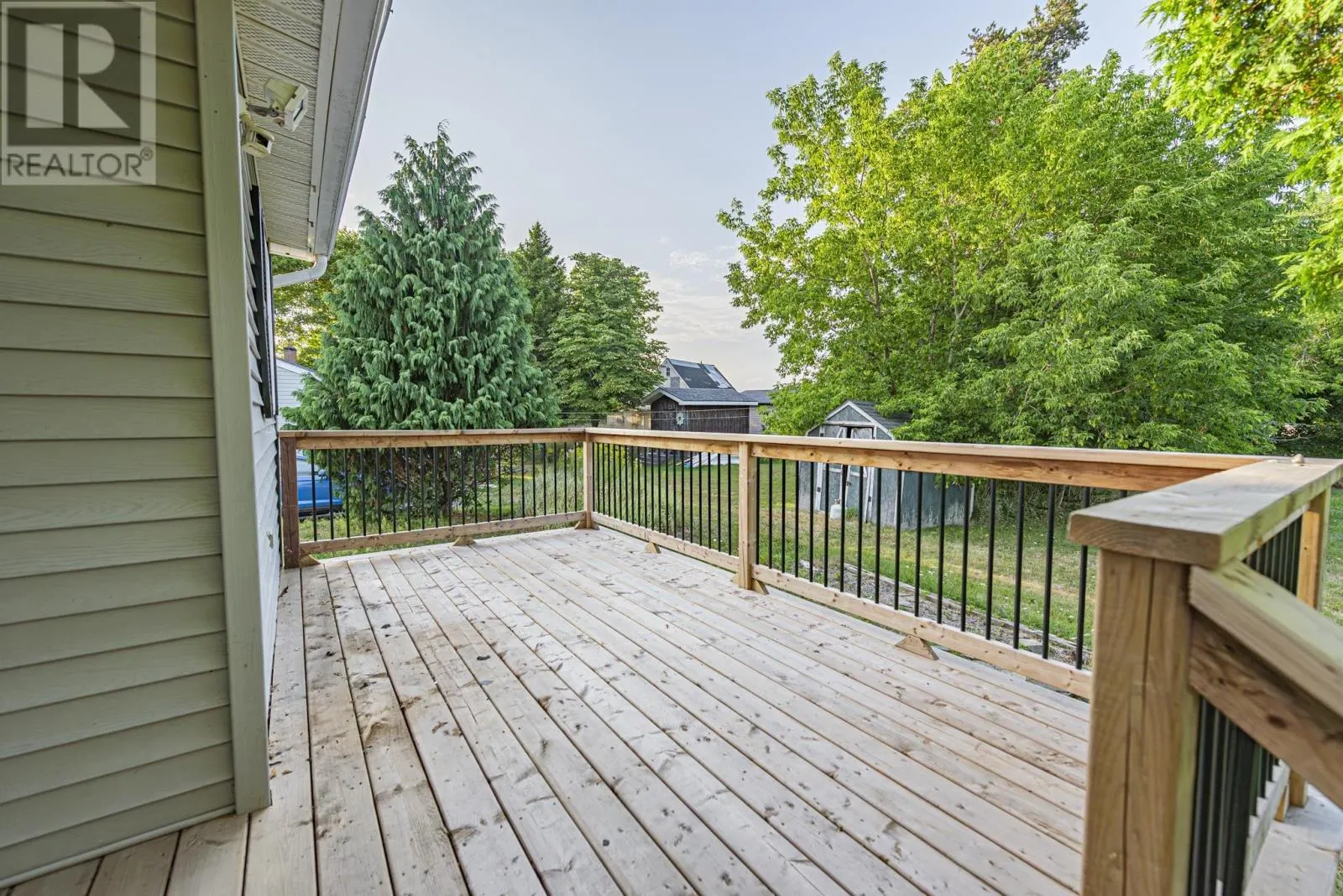 21 Grandview Avenue