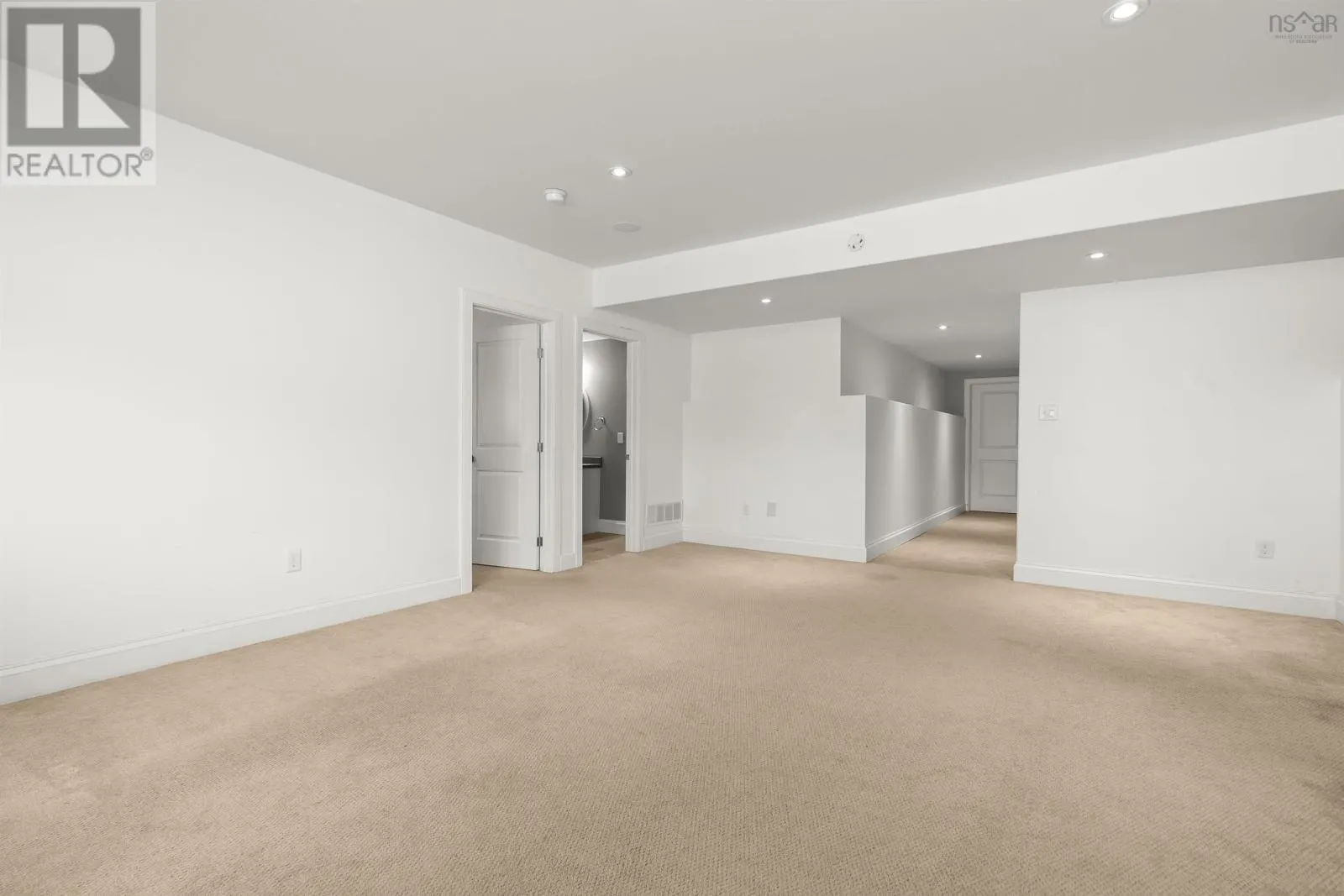 195 Peachtree Hill