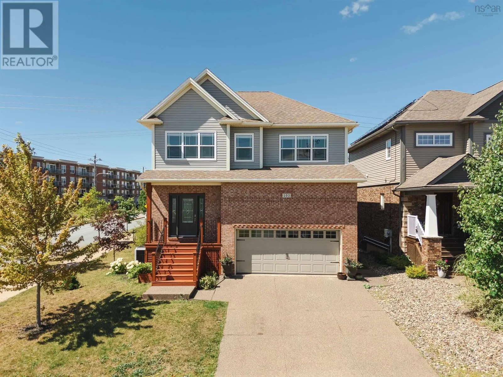 195 Peachtree Hill