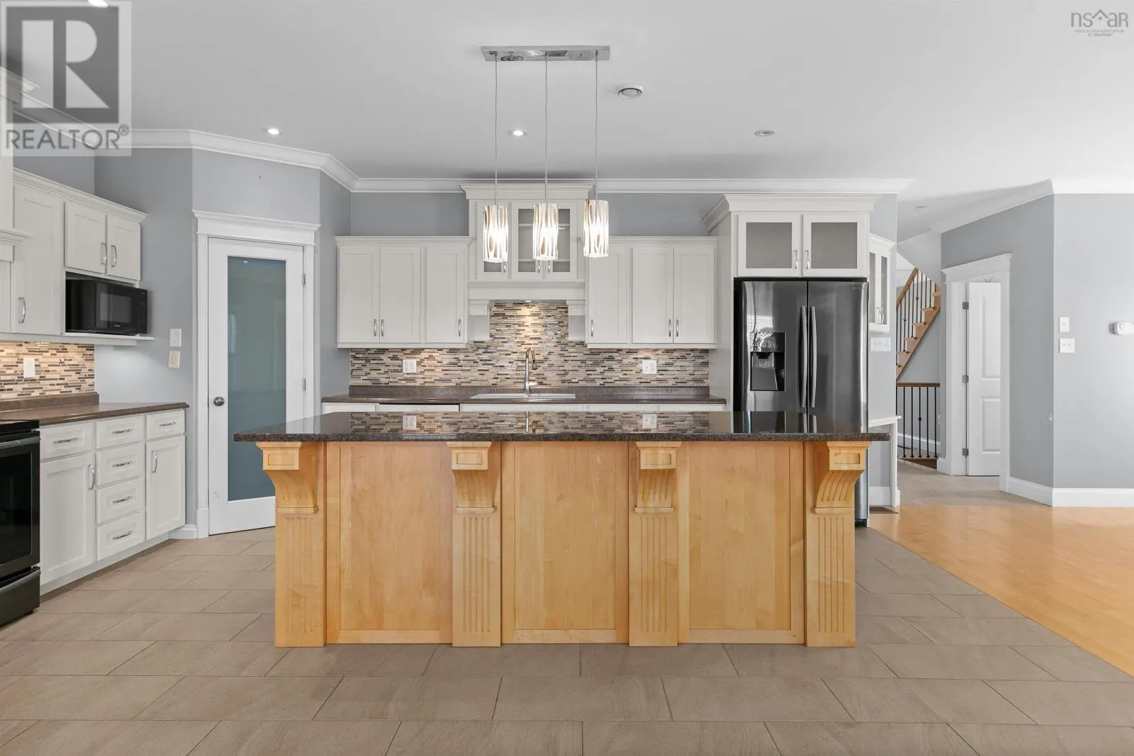 195 Peachtree Hill