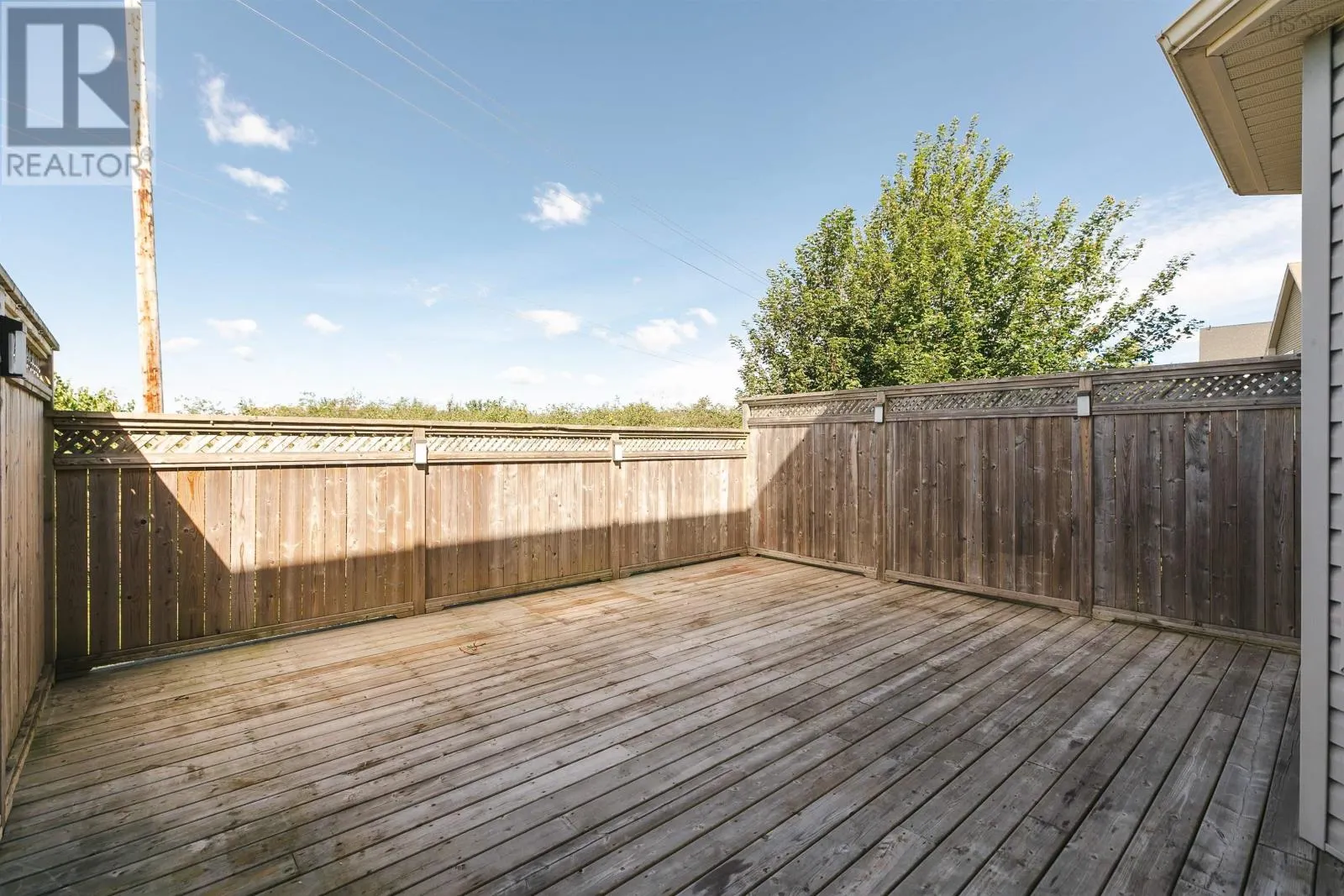 195 Peachtree Hill