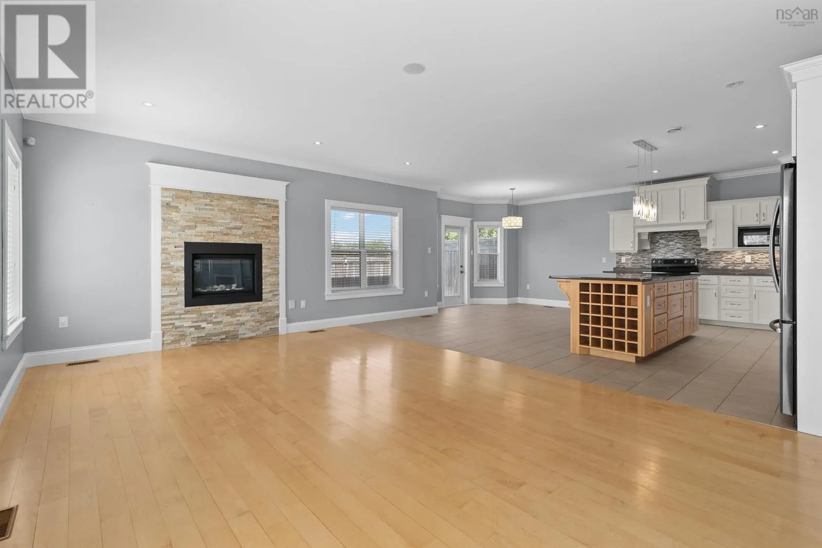 195 Peachtree Hill