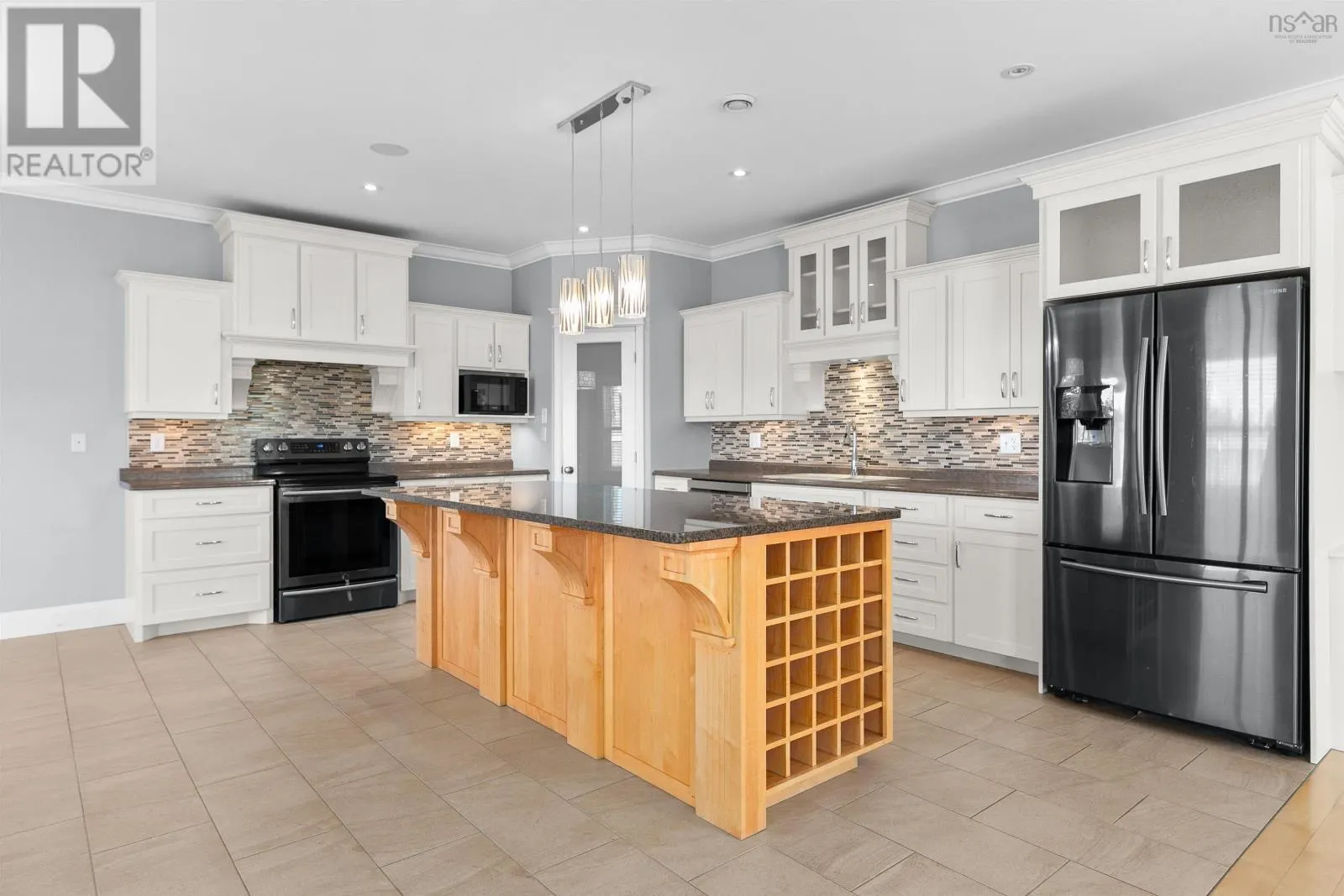 195 Peachtree Hill