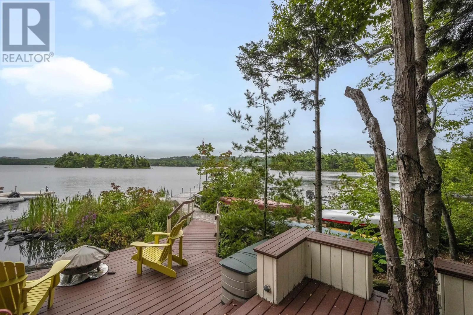 23 Lakeshore Park Terrace