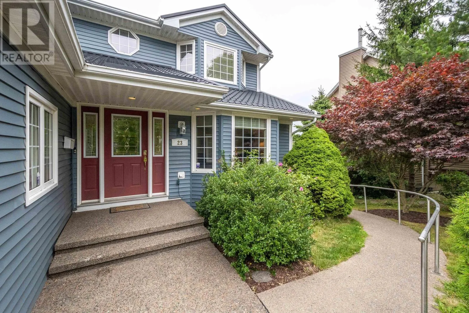 23 Lakeshore Park Terrace