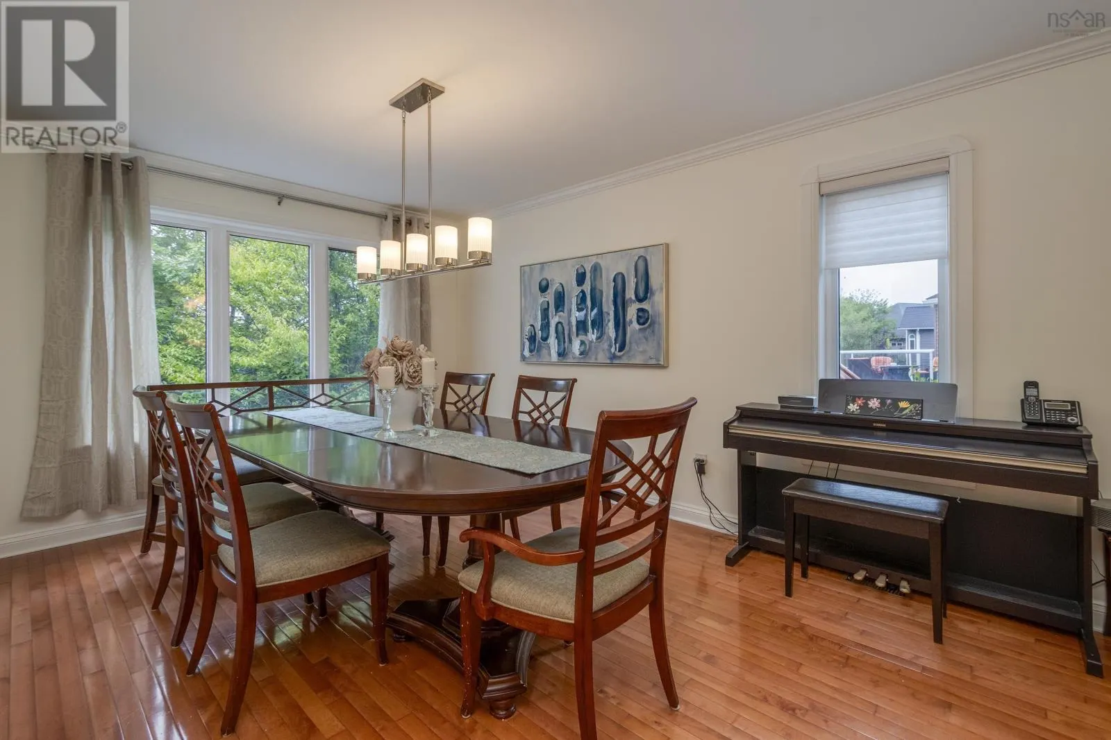 23 Lakeshore Park Terrace
