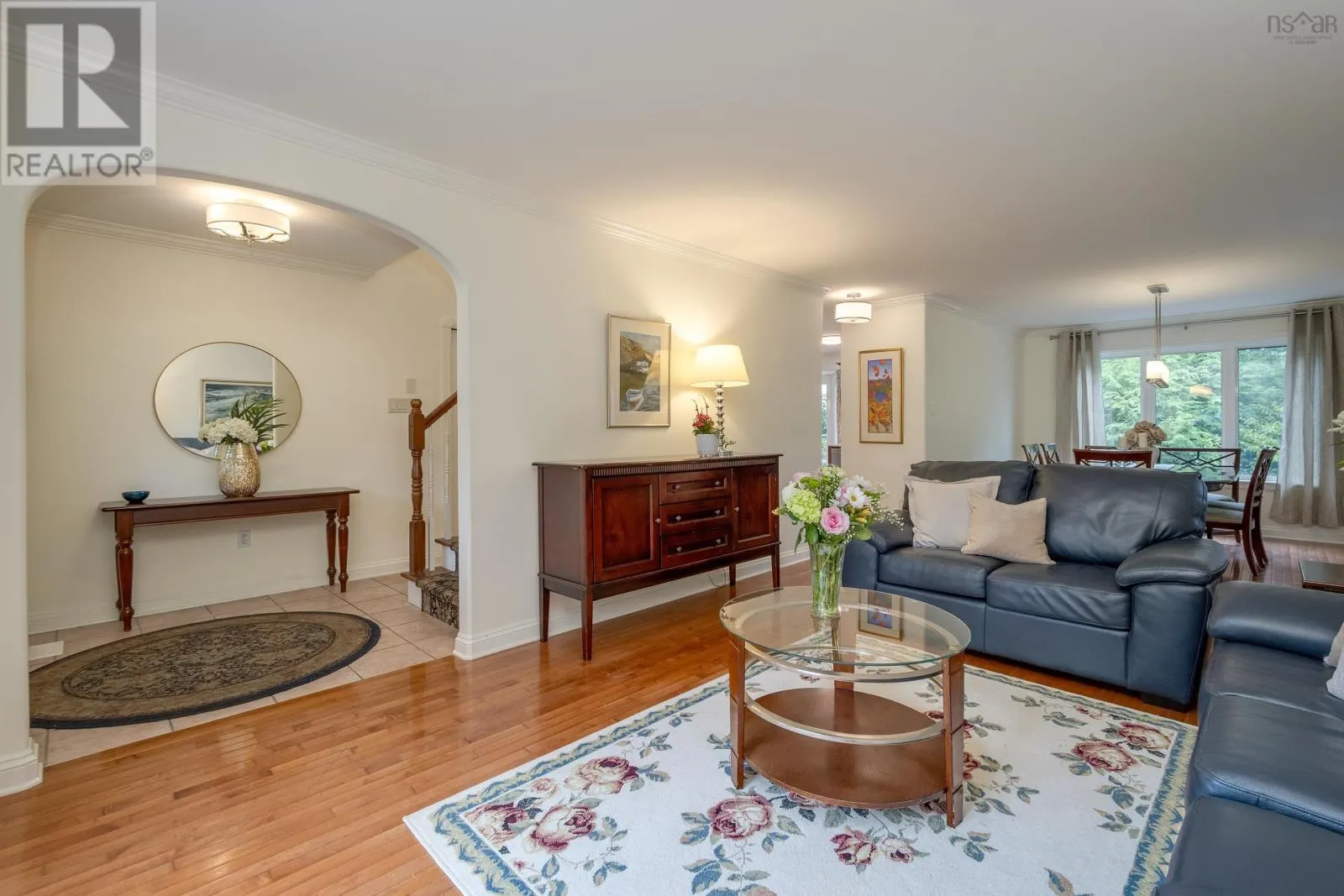 23 Lakeshore Park Terrace