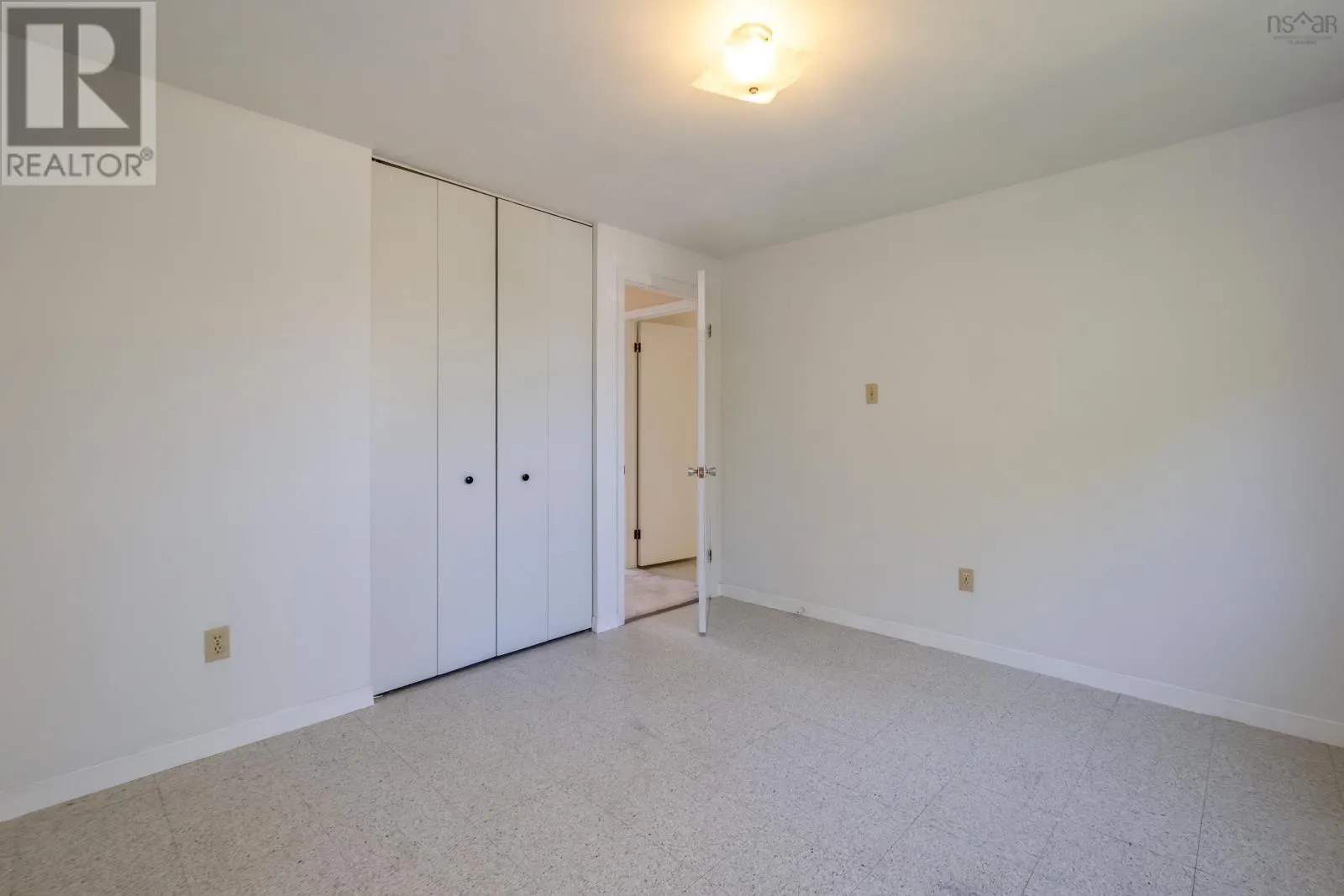 58 Kingfisher Crescent