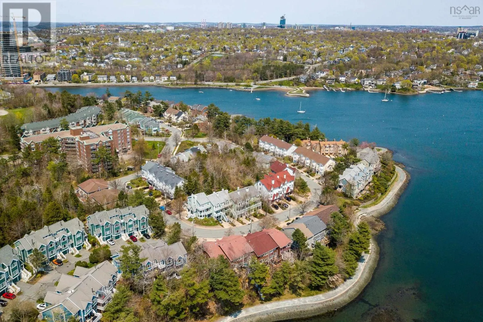 213 Spinnaker Drive