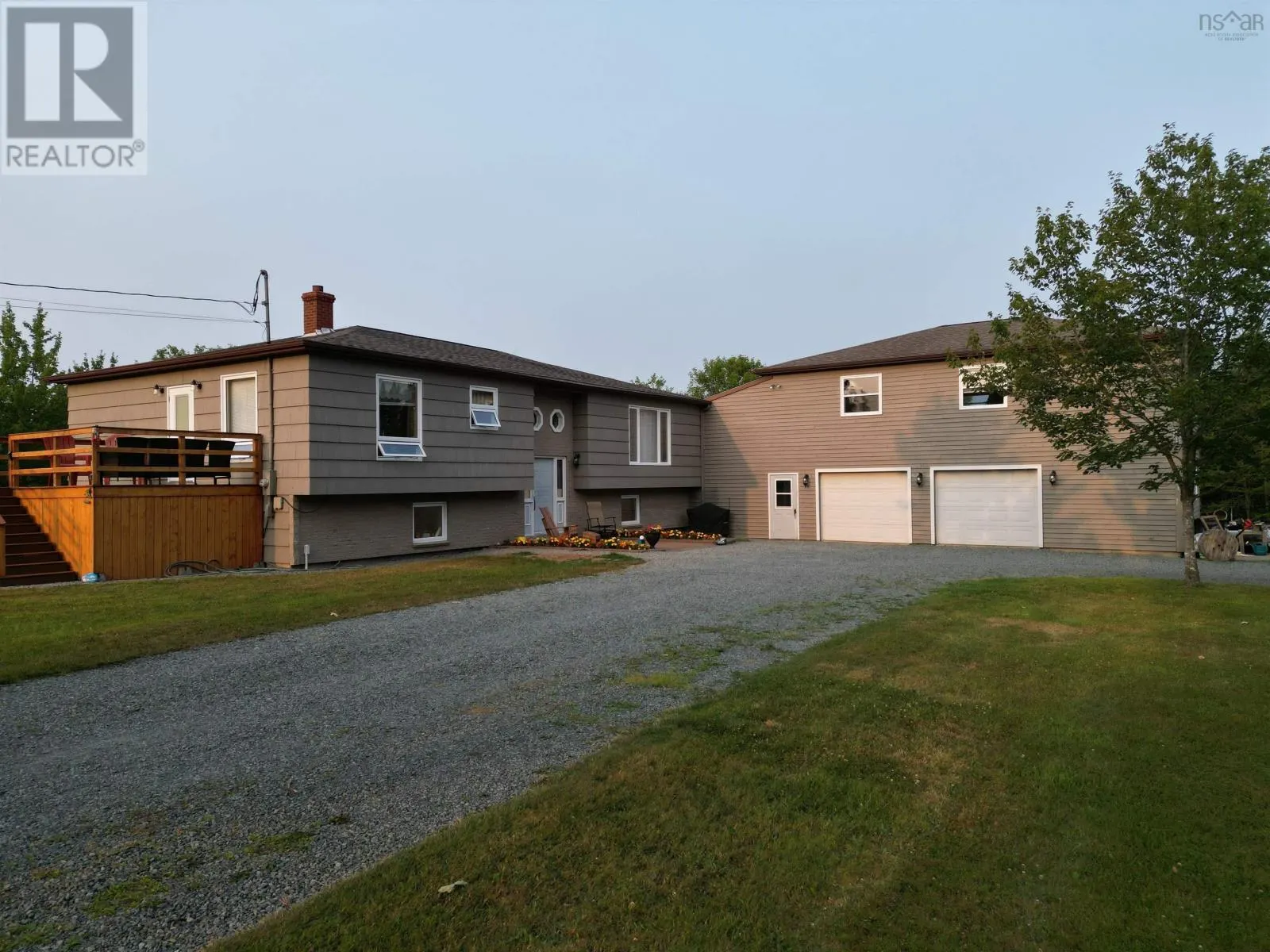 9 Grand Gully Road