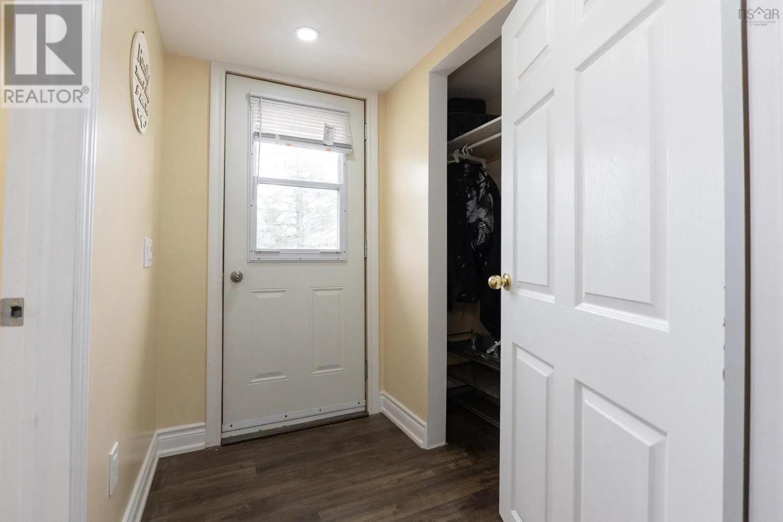 151 Herrett Road