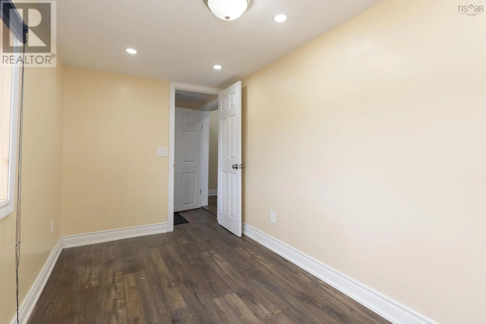 151 Herrett Road