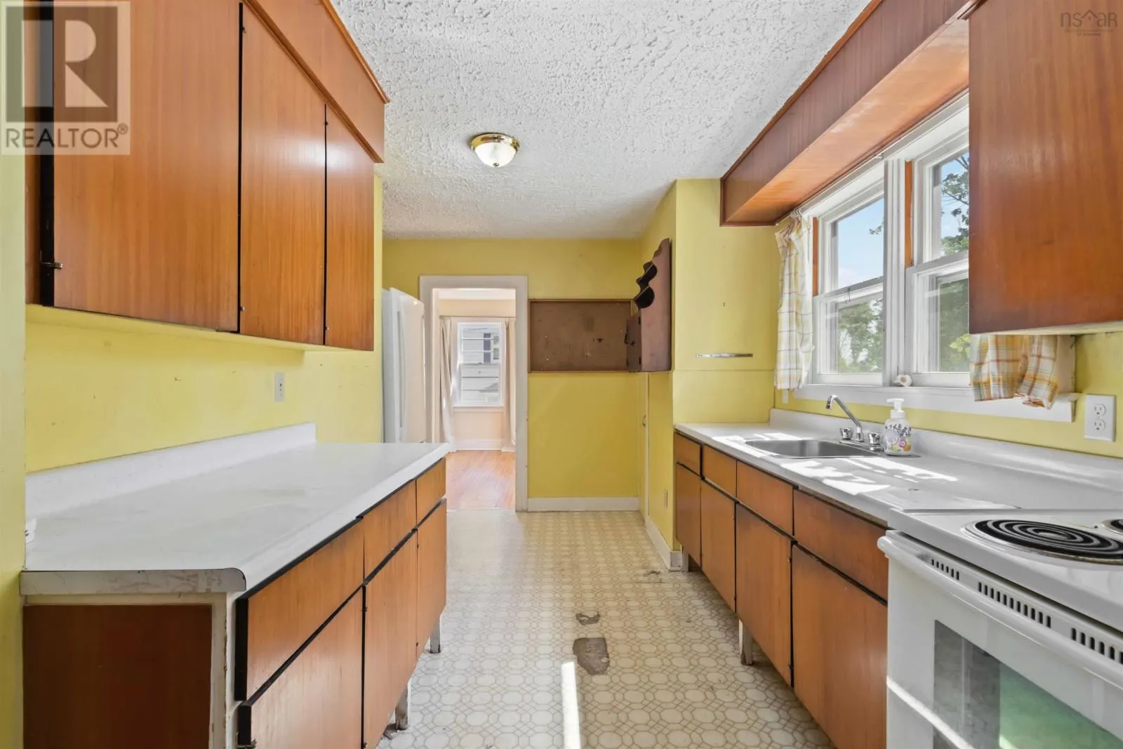73 Highland Drive