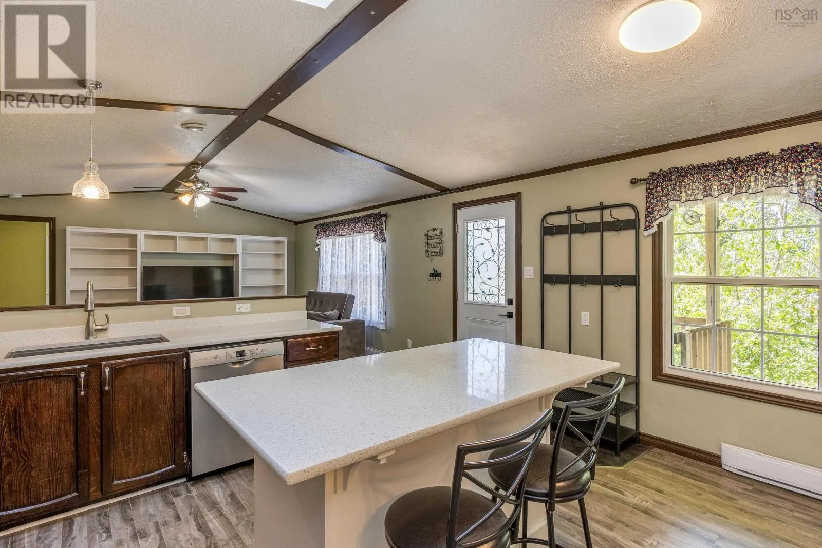 11 CEDARWOOD Crescent